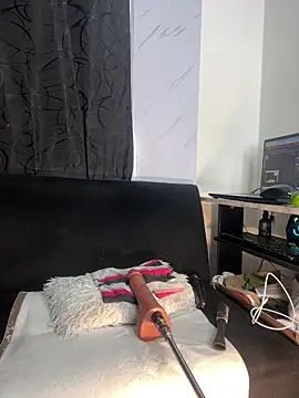 chiquimaturesexy online show from 03-10-26, 09:30