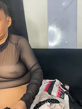 chiquimaturesexy online show from 04-11-26, 08:23