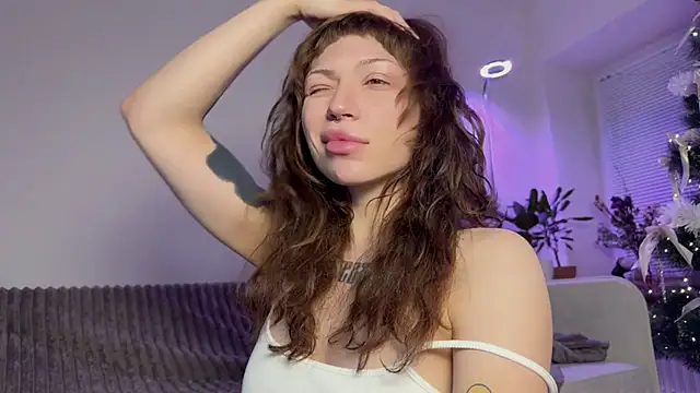 PaulaPratt online show from 12-16-25, 06:17