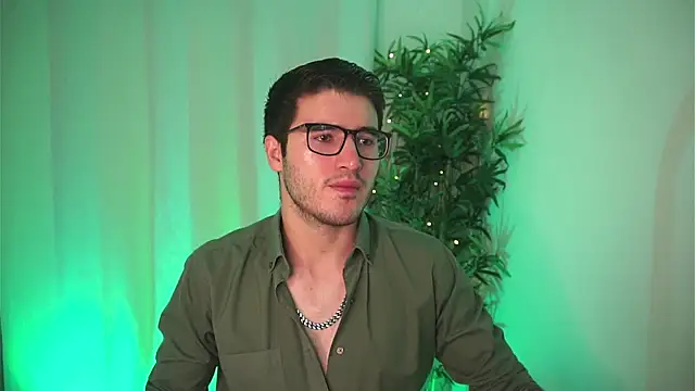 Tony Wylie online show from 03-08-26, 01:25