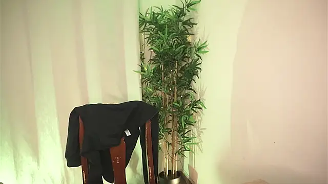 Tony Wylie online show from 03-19-26, 06:46