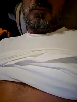 Snapshot of 1talianBeutifulCock chatting on 01-01-25, 03:35 1talianBeutifulCock online show from 01-01-25, 03:35
