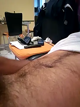 1talianBeutifulCock online show from 01-15-26, 02:42