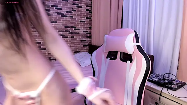 Velvetsky 1 online show from 11-10-25, 03:06