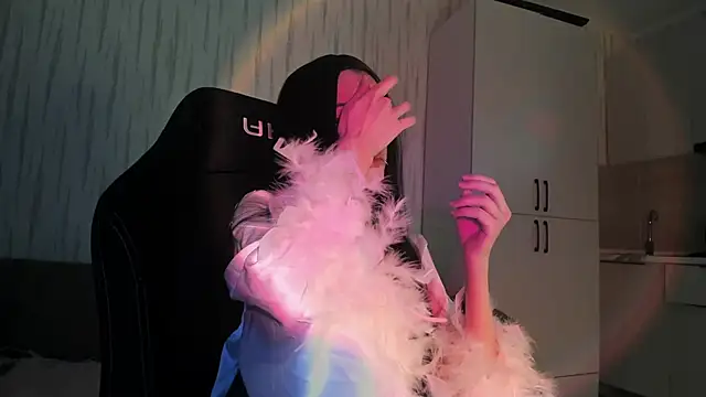 Velvetsky 1 online show from 01-18-26, 05:27