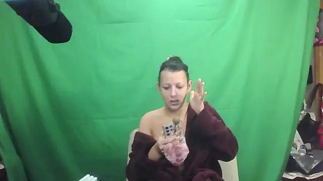 Snapshot of jessy0504 chatting on 04-19-26, 10:49 jessy0504 online show from 04-19-26, 10:49