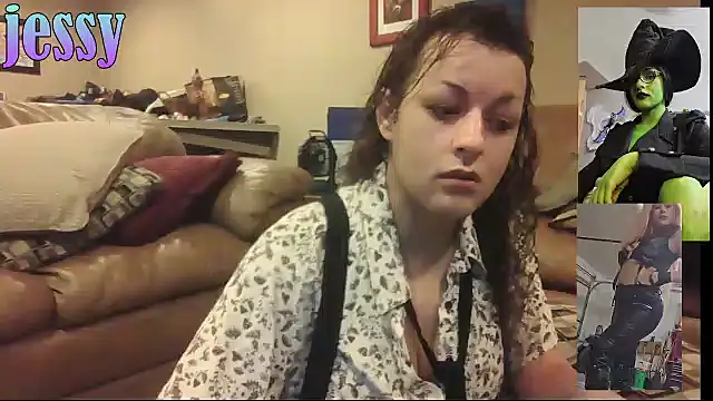 Snapshot of jessy0504 chatting on 02-14-26, 12:49 jessy0504 online show from 02-14-26, 12:49