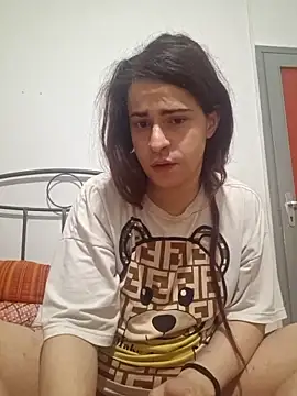 perla97 online show from 12-17-24, 07:59