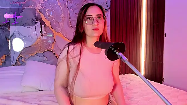 centaurigirl online show from 10-07-25, 02:56