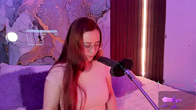 centaurigirl online show from 01-12-26, 04:30