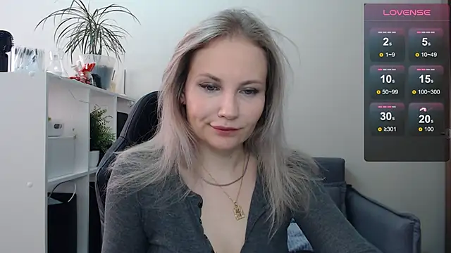 Sunny bunny6 online show from 03-03-25, 09:24