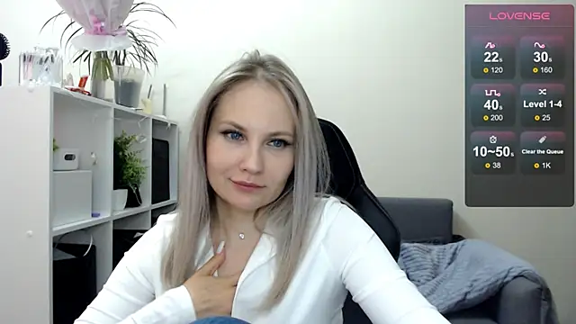 Sunny bunny6 online show from 03-10-25, 05:11