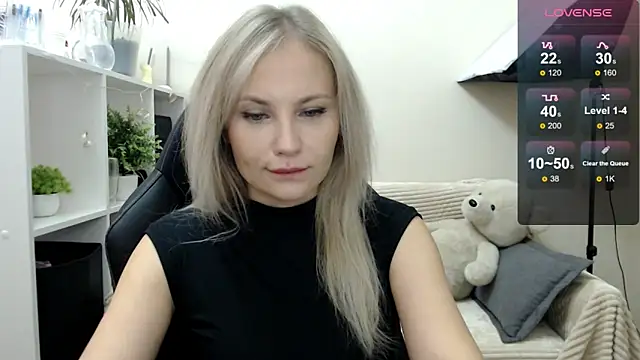 Sunny bunny6 online show from 10-22-25, 03:50