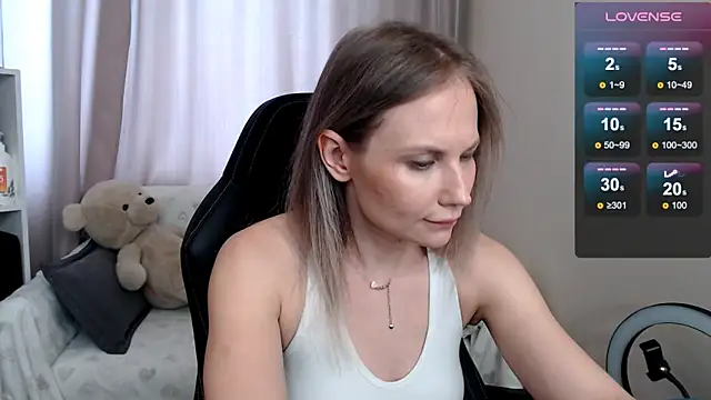 Sunny bunny6 online show from 04-22-26, 05:47