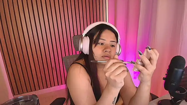 Snapshot of soffyvibes- chatting on 03-02-26, 10:06 soffyvibes- online show from 03-02-26, 10:06