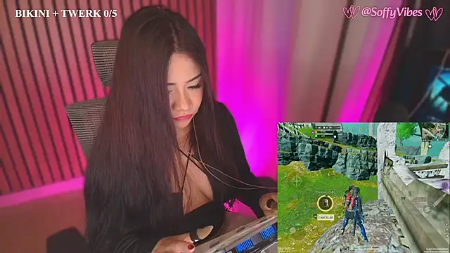 Snapshot of soffyvibes- chatting on 10-25-25, 01:49 soffyvibes- online show from 10-25-25, 01:49