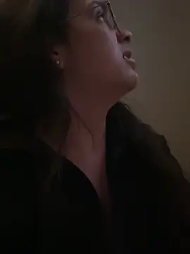 Emily Russo  online show from 01-23-25, 01:41