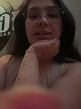 Emily Russo  online show from 12-28-24, 01:08