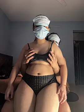 Snapshot of STEP_SISTER1 chatting on 02-27-25, 10:11 STEP SISTER1 online show from 02-27-25, 10:11