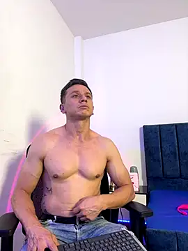 Andrewfalcon online show from 09-10-25, 08:30