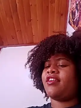 Snapshot of DANIELA_MICHEL chatting on 02-21-25, 06:37 DANIELA MICHEL online show from 02-21-25, 06:37