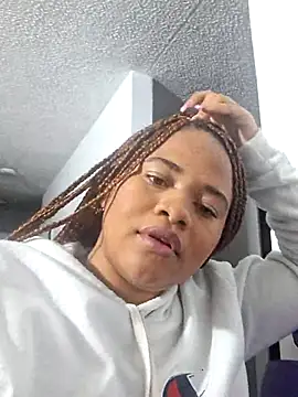 DANIELA MICHEL online show from 01-07-26, 02:05