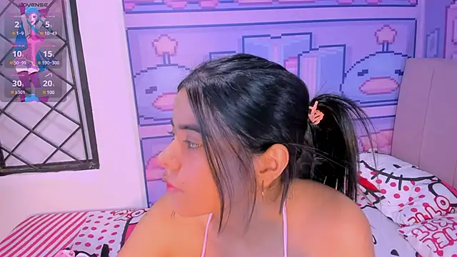 Snapshot of _18alice chatting on 03-13-25, 03:22 18alice online show from 03-13-25, 03:22