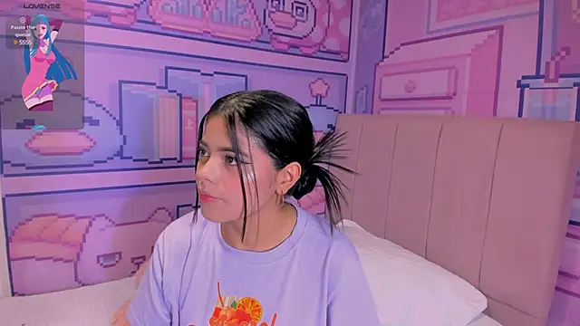 Snapshot of _18alice chatting on 03-14-25, 03:15 18alice online show from 03-14-25, 03:15