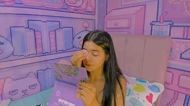 Snapshot of _18alice chatting on 03-12-25, 02:20 18alice online show from 03-12-25, 02:20