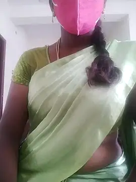 Snapshot of Preethytamilsexy chatting on 09-30-25, 04:40 Preethytamilsexy online show from 09-30-25, 04:40