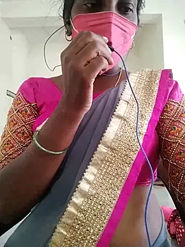 Snapshot of Preethytamilsexy chatting on 12-23-25, 04:56 Preethytamilsexy online show from 12-23-25, 04:56