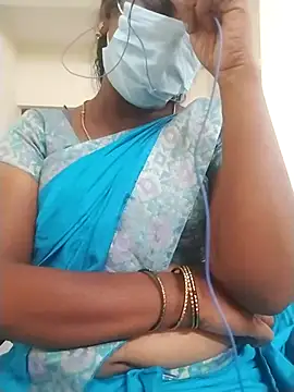 Snapshot of Preethytamilsexy chatting on 04-24-26, 04:09 Preethytamilsexy online show from 04-24-26, 04:09