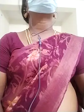 Snapshot of Preethytamilsexy chatting on 06-11-26, 03:31 Preethytamilsexy online show from 06-11-26, 03:31