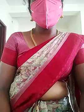 Snapshot of Preethytamilsexy chatting on 10-23-25, 06:45 Preethytamilsexy online show from 10-23-25, 06:45