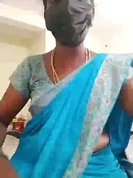 Snapshot of Preethytamilsexy chatting on 01-11-25, 09:26 Preethytamilsexy online show from 01-11-25, 09:26