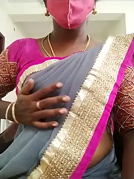 Snapshot of Preethytamilsexy chatting on 10-27-25, 10:49 Preethytamilsexy online show from 10-27-25, 10:49