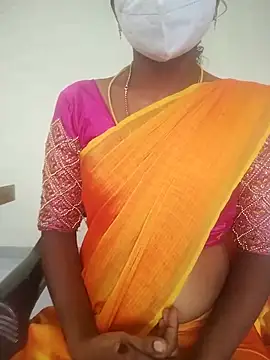 Snapshot of Preethytamilsexy chatting on 03-17-25, 05:34 Preethytamilsexy online show from 03-17-25, 05:34