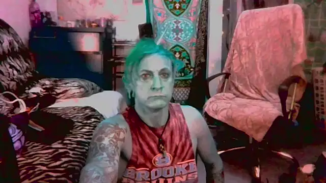 surRealGhost online show from 03-19-25, 10:09