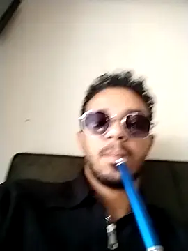 bontoo5 online show from 11-04-25, 12:42