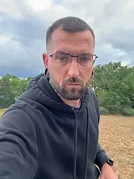  Haptic  online show from 09-11-25, 03:01