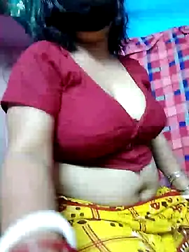 Snapshot of BERRY_00 chatting on 03-12-25, 05:38 BERRY 00 online show from 03-12-25, 05:38