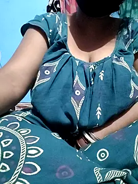 BERRY 00 online show from 01-12-26, 05:53