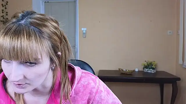 Nika Kitten online show from 02-25-25, 11:59