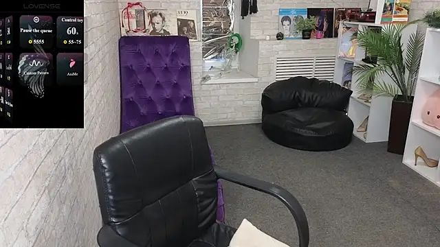 Nika Kitten online show from 04-13-26, 11:14