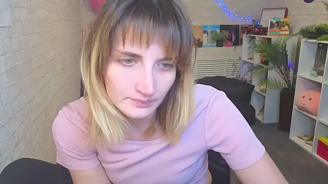 Nika Kitten online show from 02-10-26, 10:47