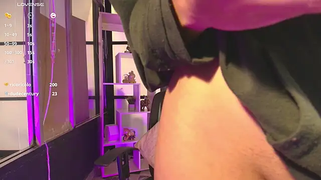 AlliceRosero online show from 03-22-25, 10:15