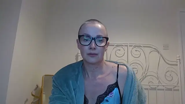 ELEGANT-ARIA36 online show from 03-01-26, 05:46