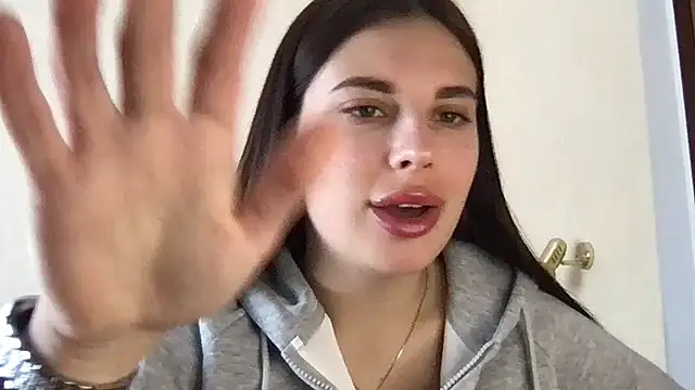 MoonriseGoddess online show from 04-15-26, 09:04