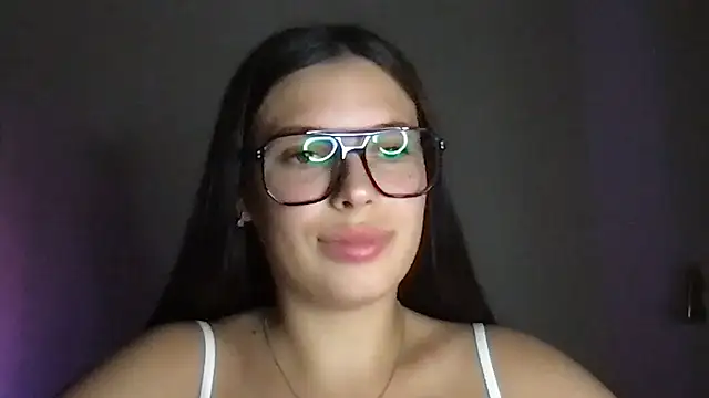 Snapshot of MoonriseGoddess chatting on 06-27-26, 06:36 MoonriseGoddess online show from 06-27-26, 06:36
