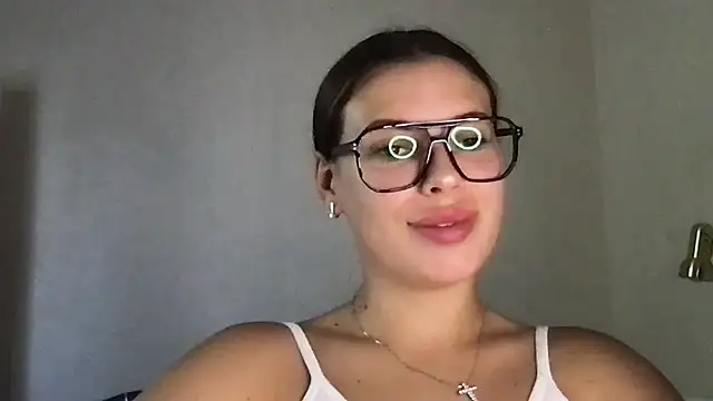 Snapshot of MoonriseGoddess chatting on 07-19-26, 09:50 MoonriseGoddess online show from 07-19-26, 09:50